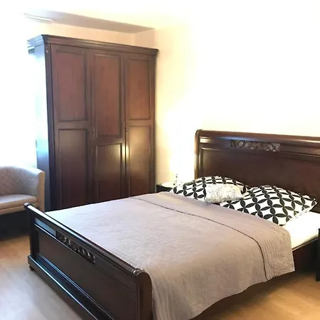 Dal Mare مينززدرويه